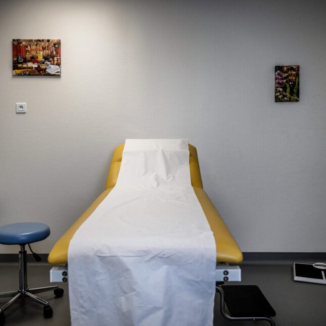 Photograph of an exam room in a medical office